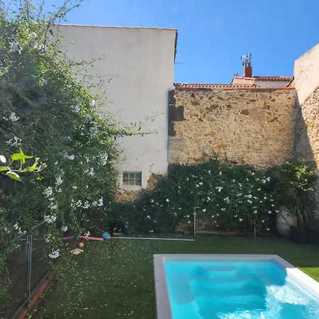 Penzion La Bastide Du Soleil, Avec Piscine