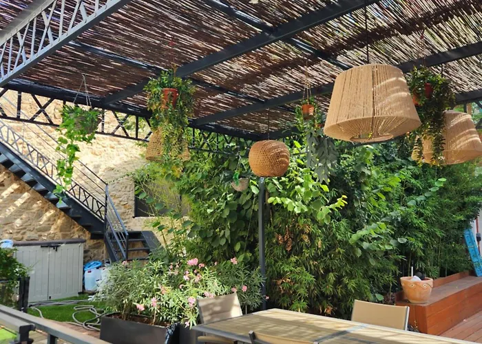 La Bastide Du Soleil, Avec Piscine