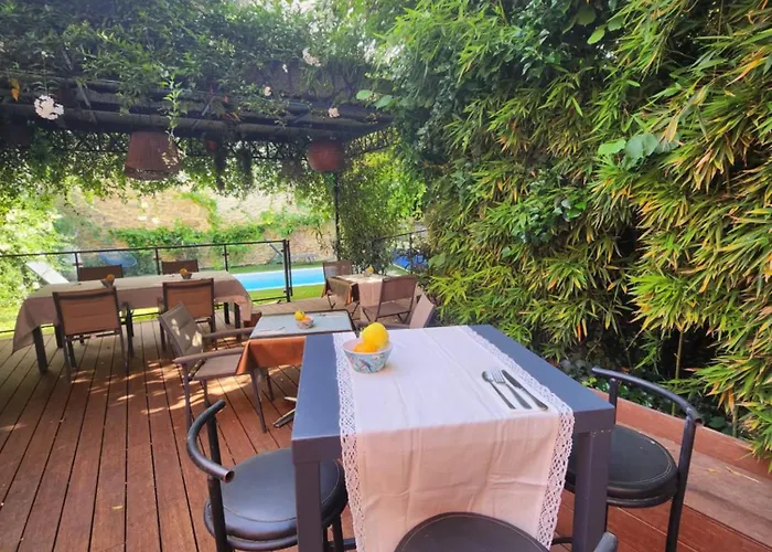 La Bastide Du Soleil, Avec Piscine بيت ضيافة