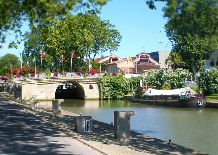 招待所 La Bastide Du Soleil, Avec Piscine 3*
